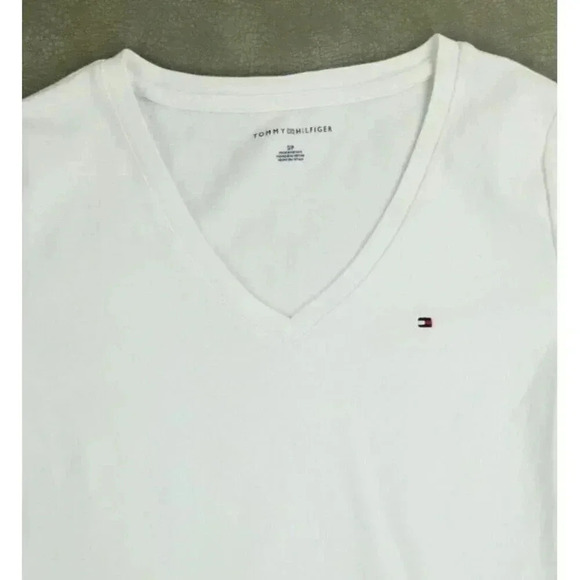 Tommy Hilfiger Small Women's V Neck Logo Tag Short Sleeve Cotton Fashion Tee - Picture 7 of 7